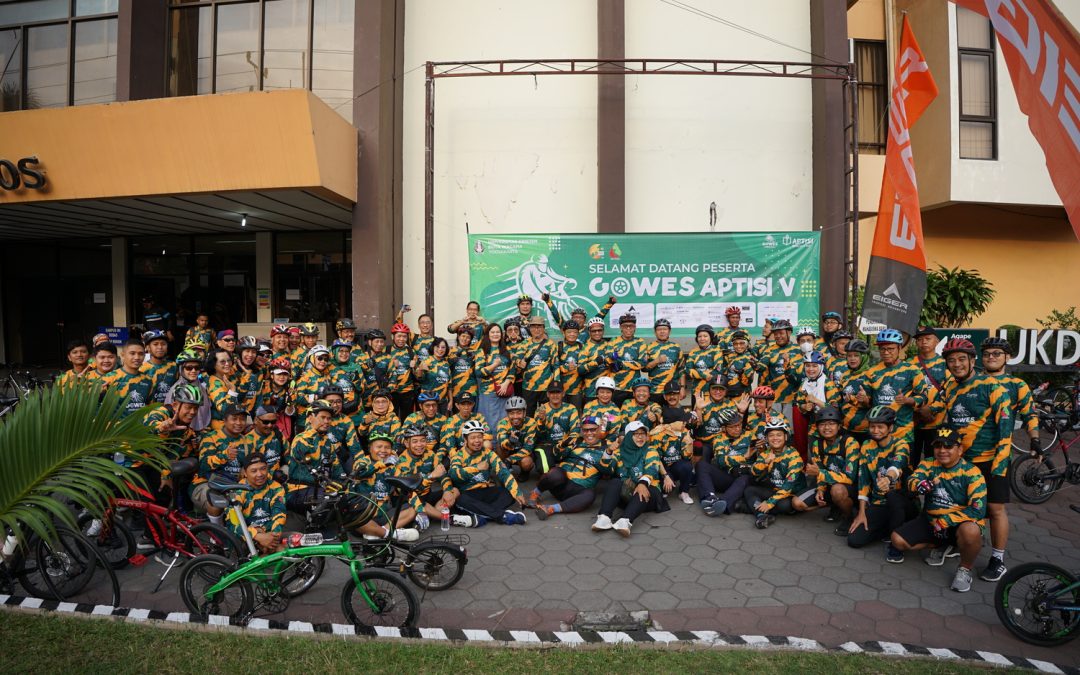 UKDW Host Gowes APTISI Region V DIY